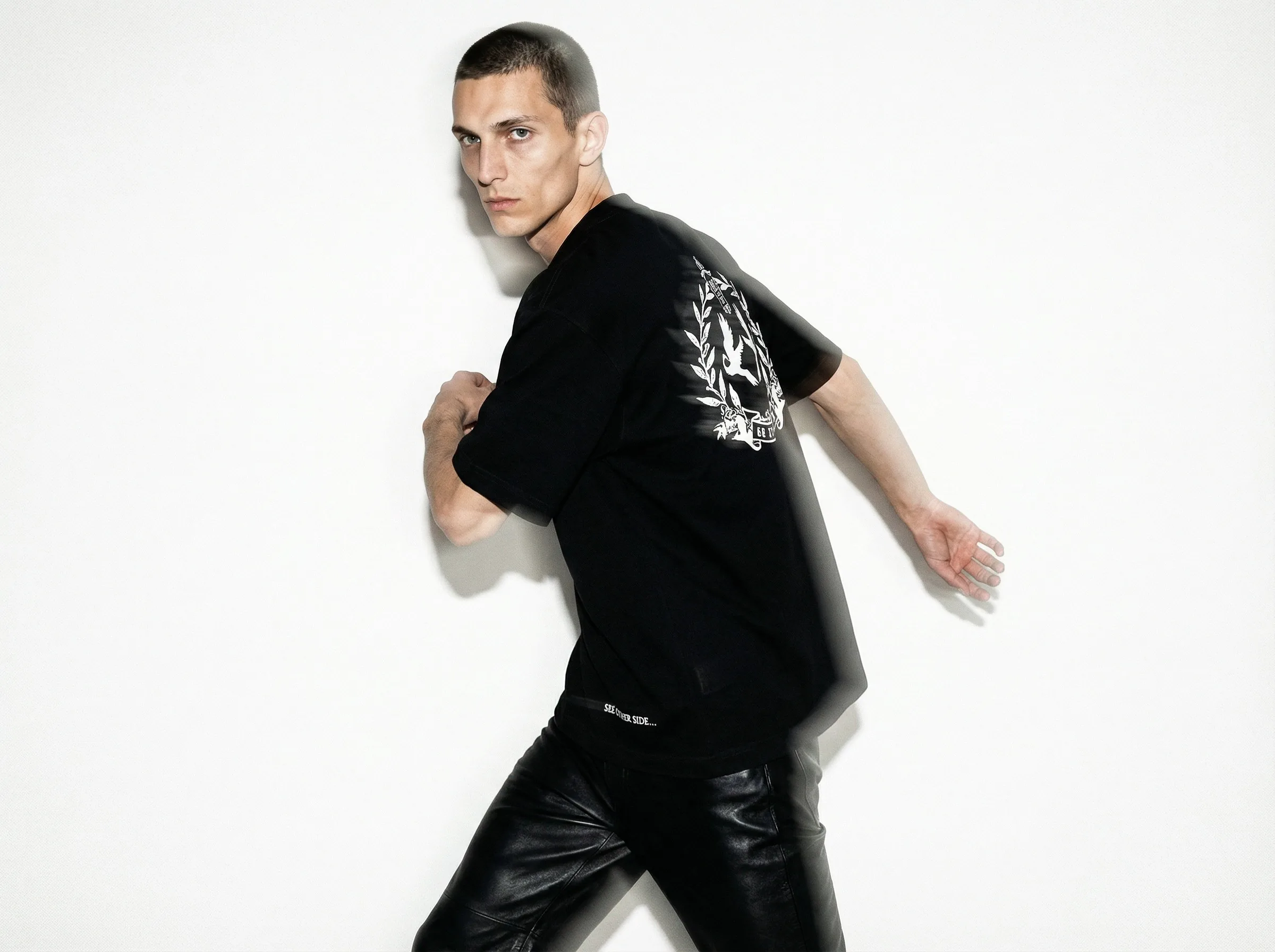 Glow-style lifestyle visual 5